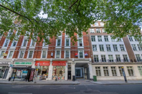 Modern 1 Bed Flat for up to 2 people in Holborn, London with free wifi